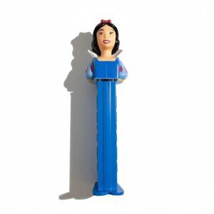PEZ Dispenser Snow White Blue Base Disney Princess Snow White and Seven Dwarves